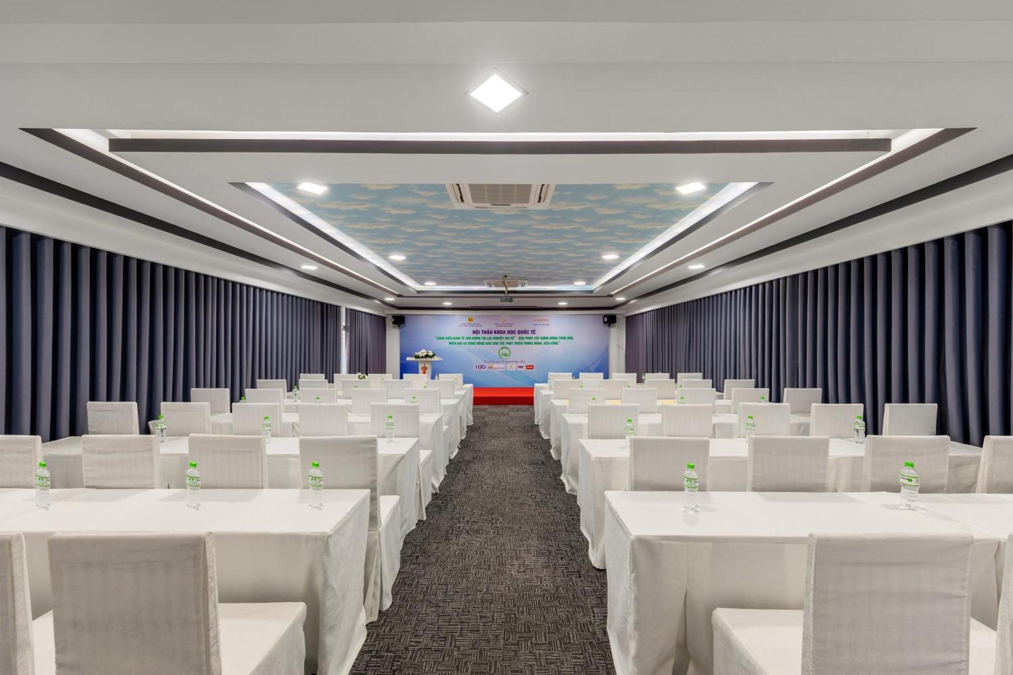 Kay Hotel Da Nang - Near Dragon Bridge Luaran gambar